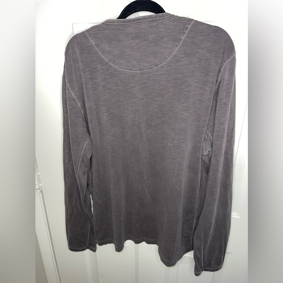 Hugo Boss - Picture 2 of 4